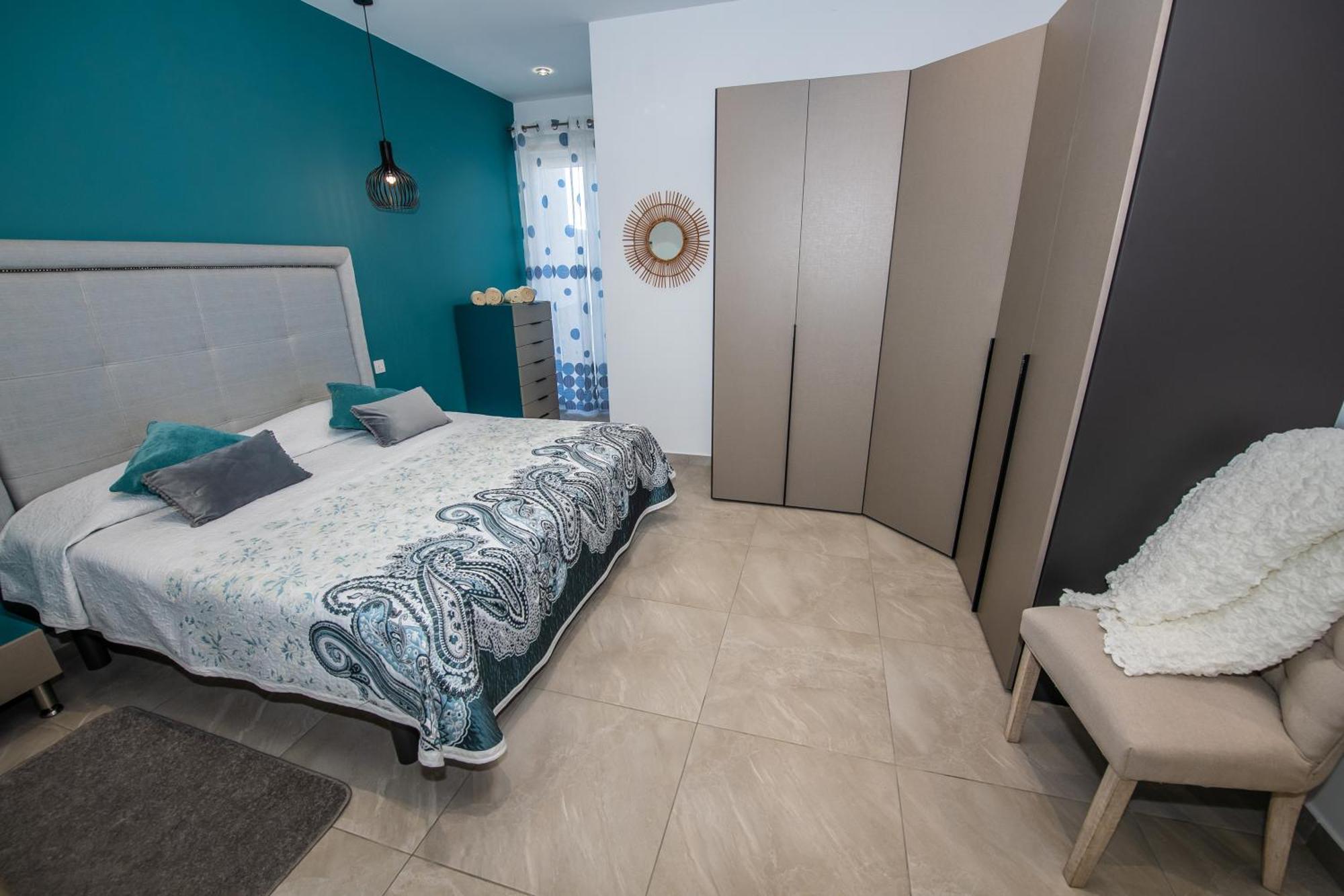 Clifftop Modern Apartment Mellieħa Exterior foto